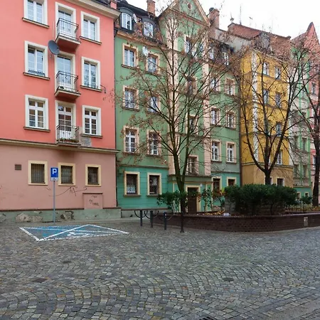 Апартаменты Retro House - Stayinwroclaw